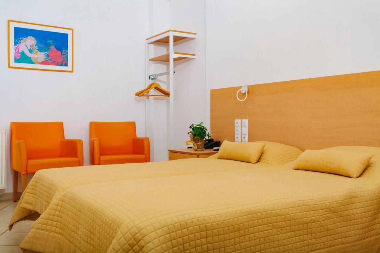 Hotel Sissy Kaména Vúrla Kültér fotó