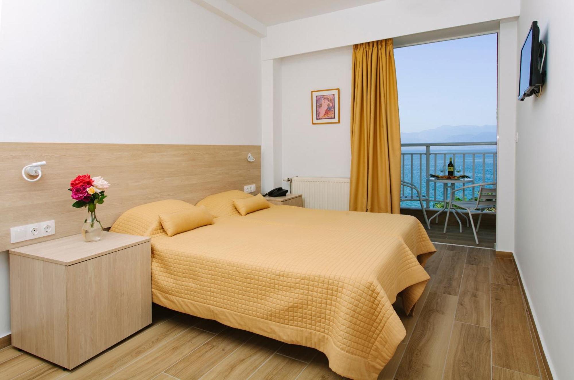 Hotel Sissy Kaména Vúrla Kültér fotó