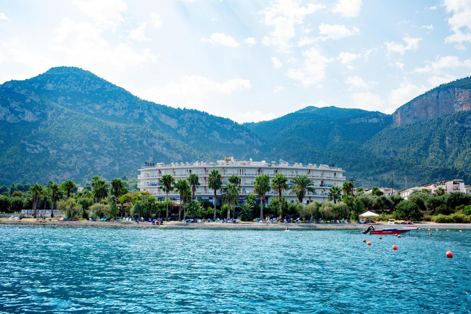 Hotel Sissy Kaména Vúrla Kültér fotó