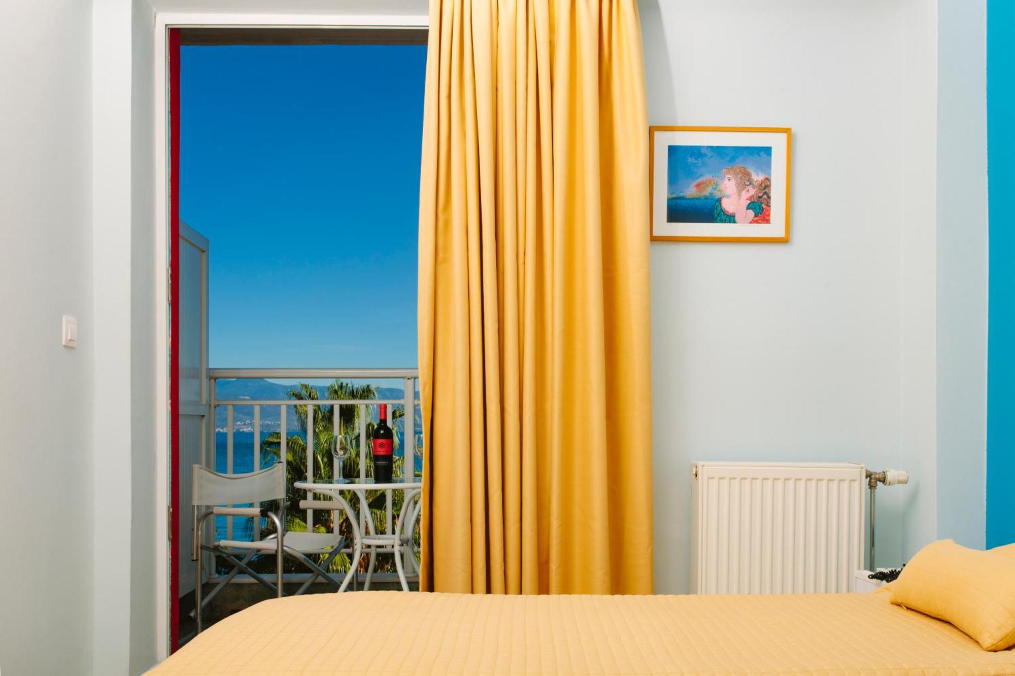 Hotel Sissy Kaména Vúrla Kültér fotó
